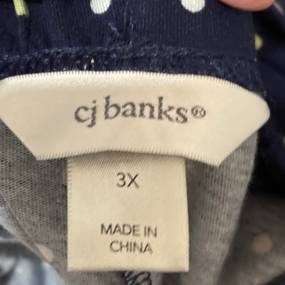 Teal Top and Polka Dot Pajama/Loungewear Set - Picture 8 of 8